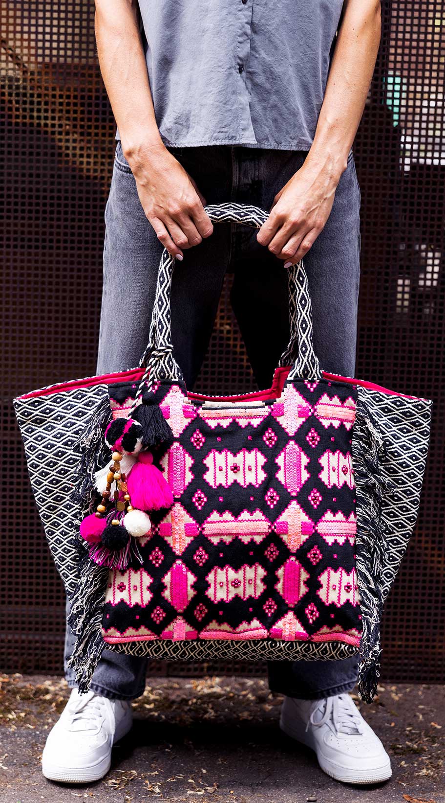 Valea Tasche