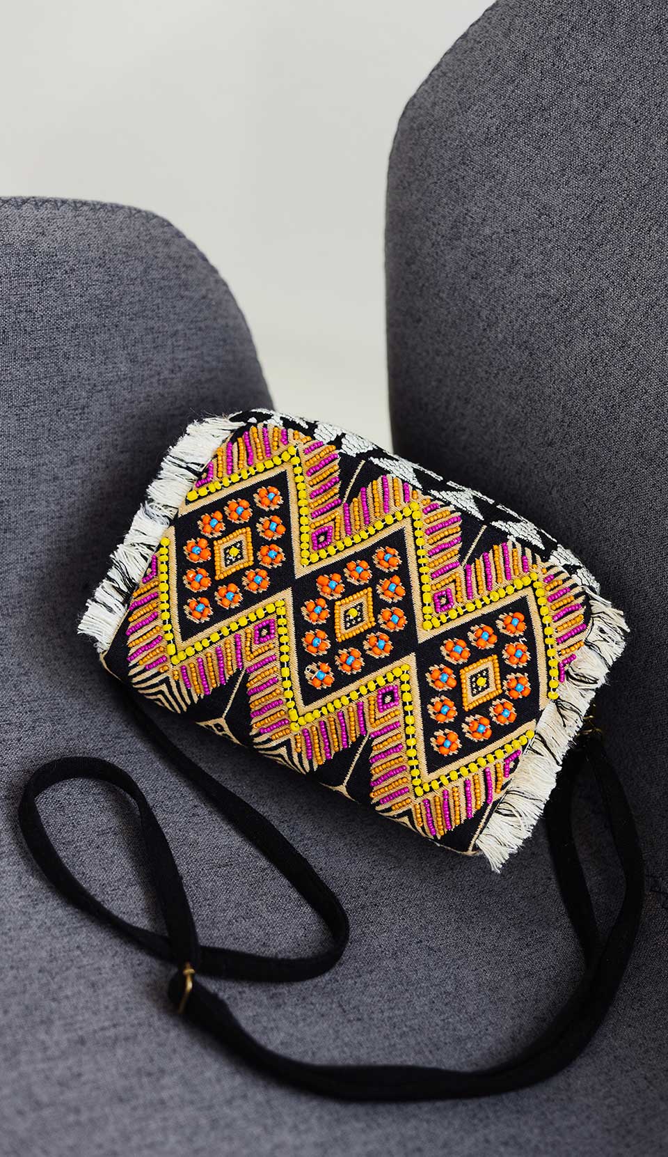 Neela Crossbody Tasche Neela Crossbody Tasche